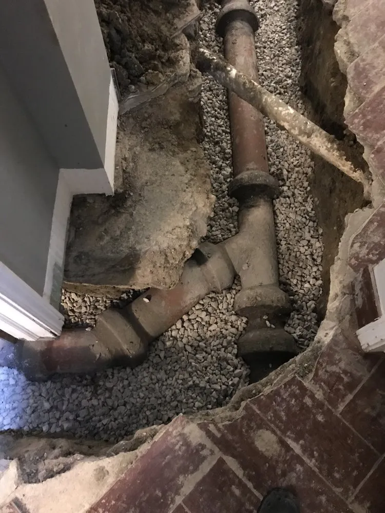 Quality drain cleaning experts serving Chicago, IL - Loves Plumbing and Sewer