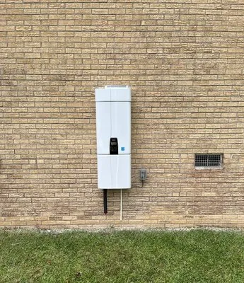 Low Coast Plumbing Logo