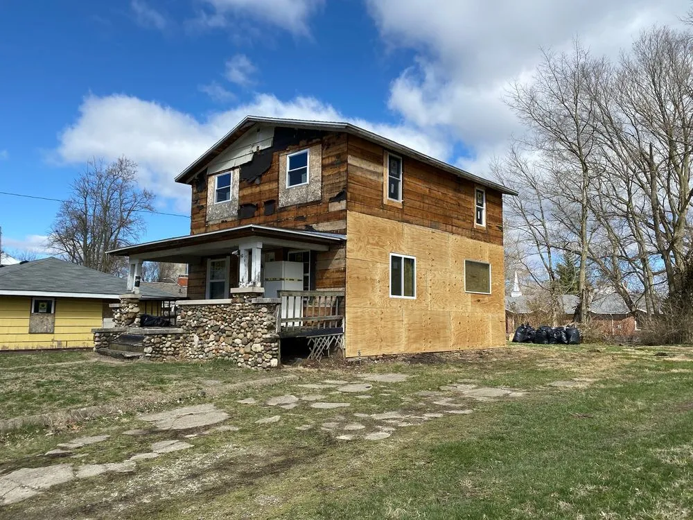 Slide of LP Pro Remodeling and Painting