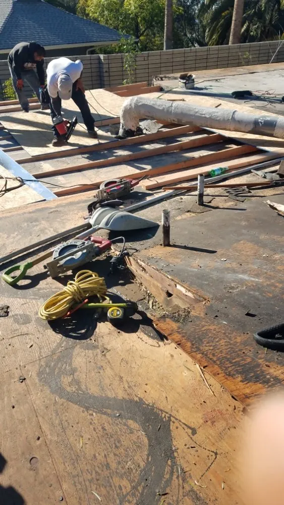 Slide of LRJ Construction