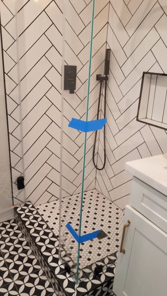 Slide of LRJ Construction