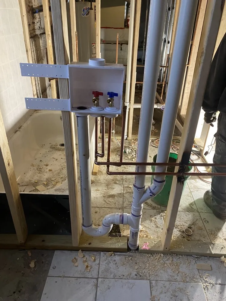 Professional emergency plumbing for homes in Chicago Ridge, IL by LSA Mechanical Plumbing