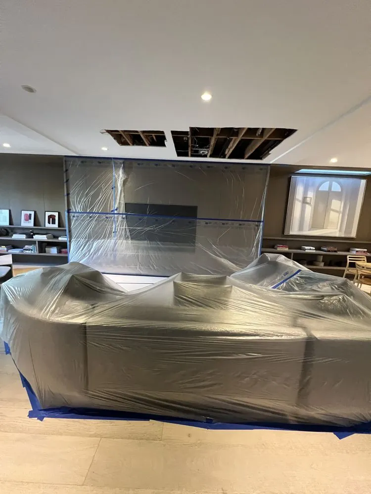 Slide of Lucas Handyman