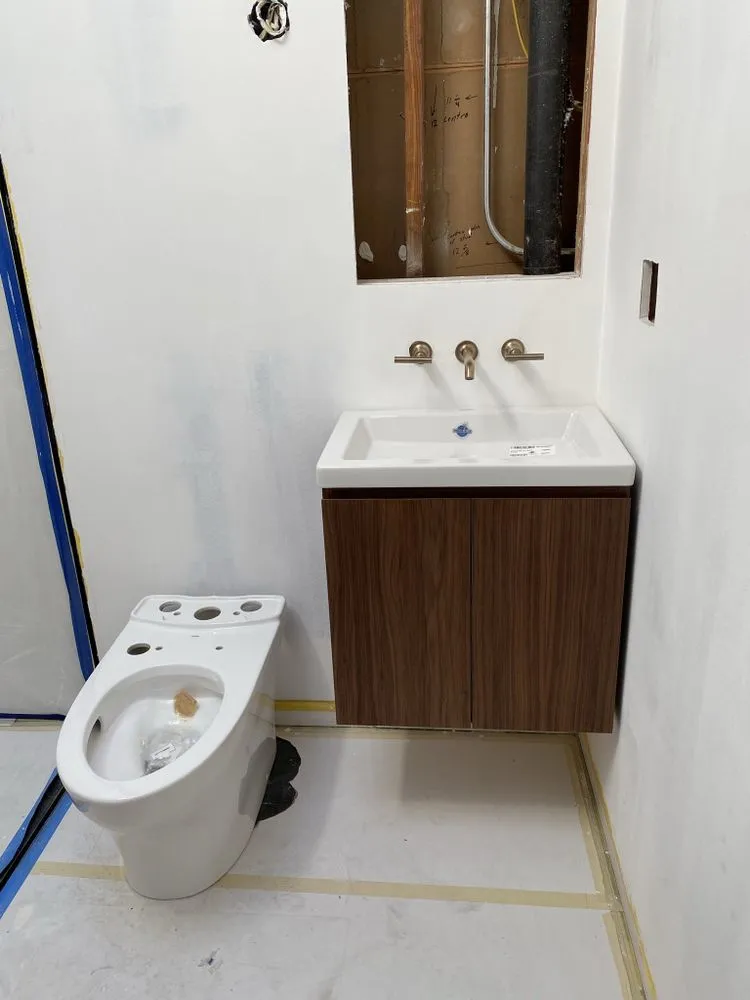 Slide of Lucas Handyman