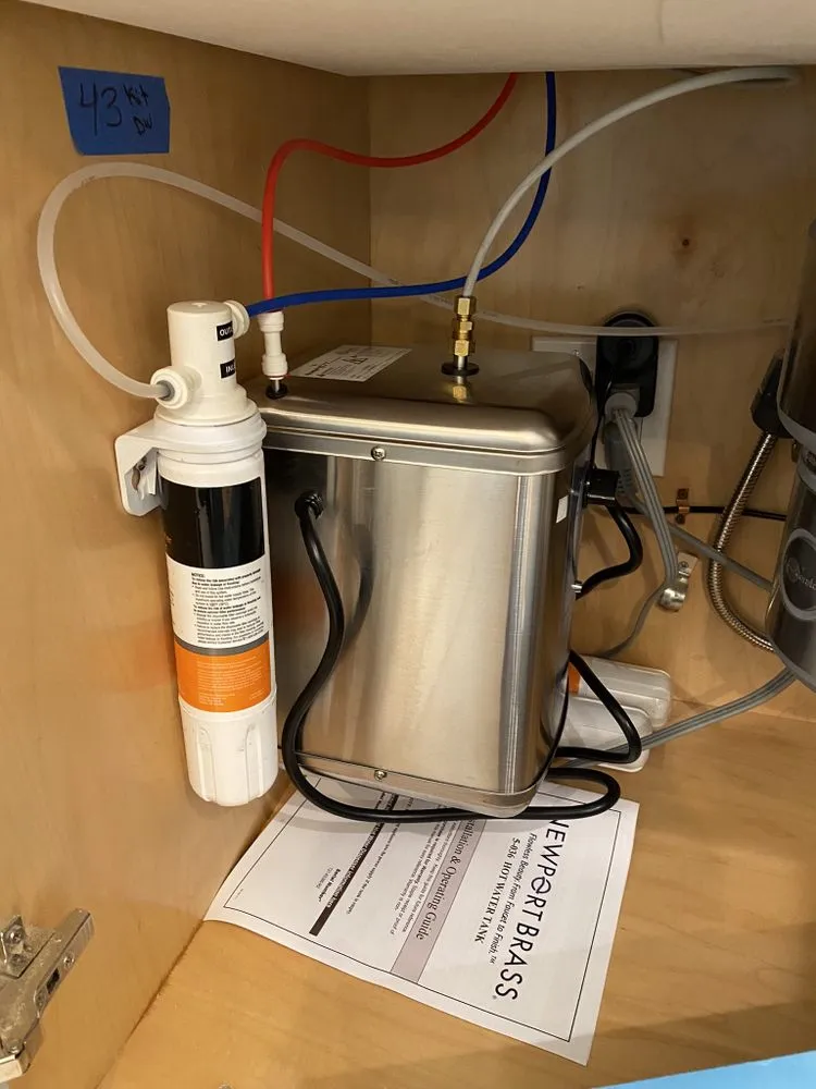 Slide of Lucas Handyman