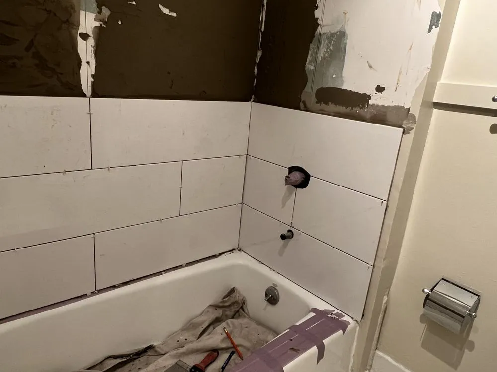 Slide of Lucas Handyman