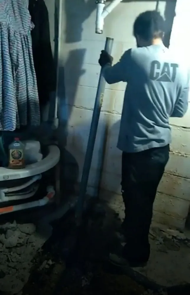 Slide of LUCAS MAINTENANCE Handyman Pros