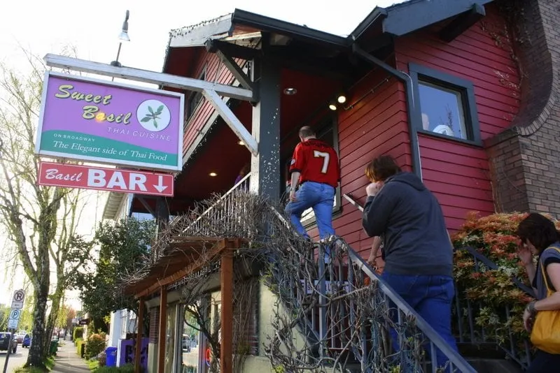 Expert drain cleaning for homes in North Miami, FL by Luck Handyman