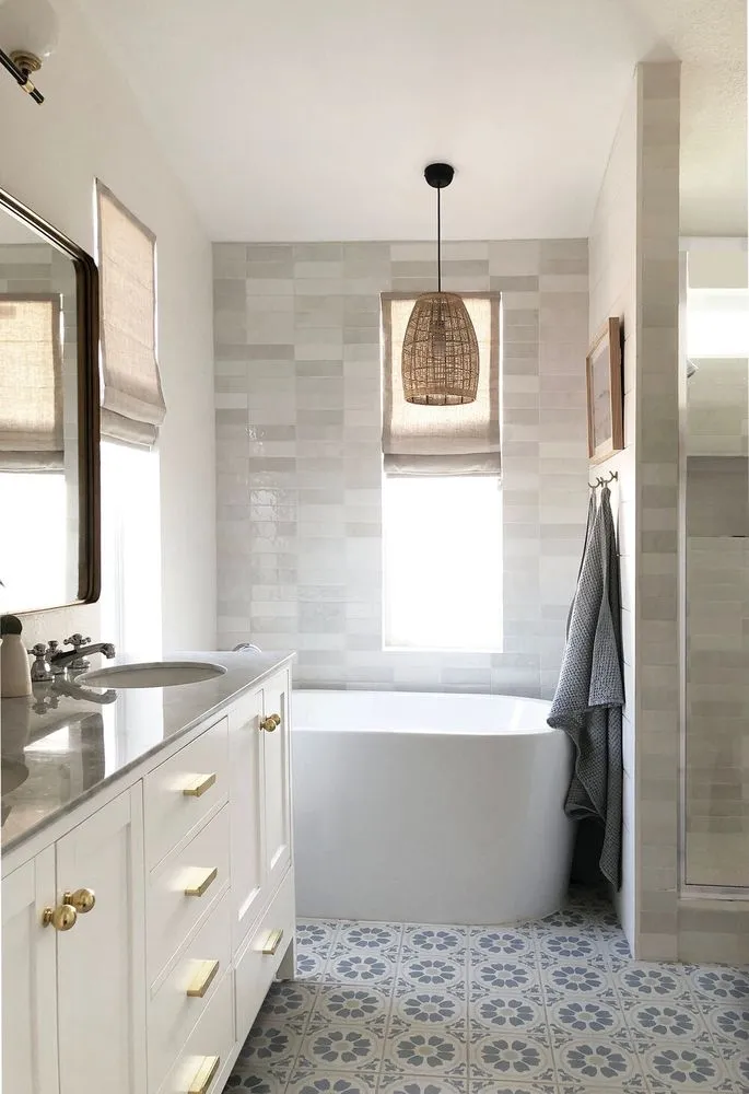 Slide of Lucke Handyman