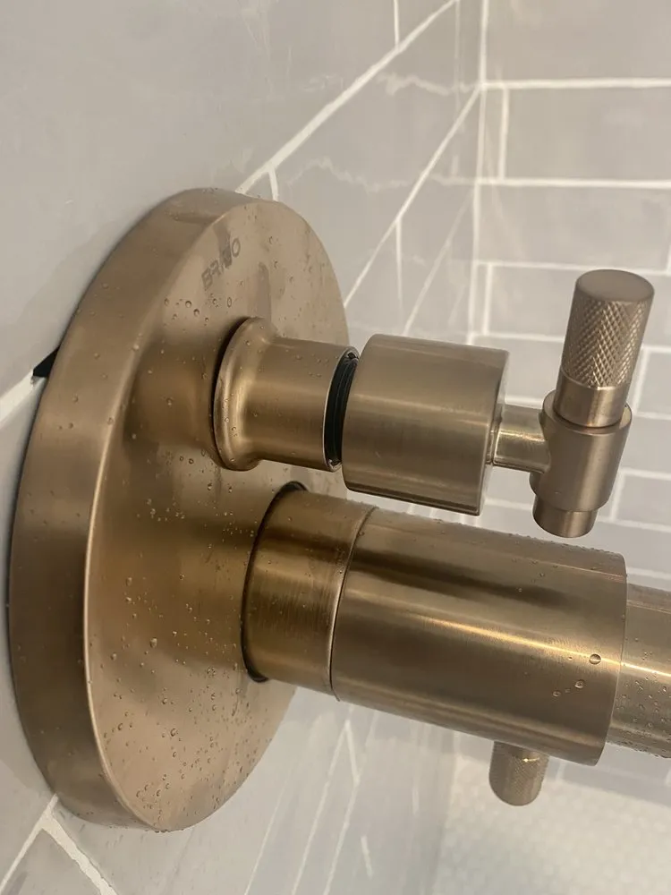 Slide of Lucke Handyman