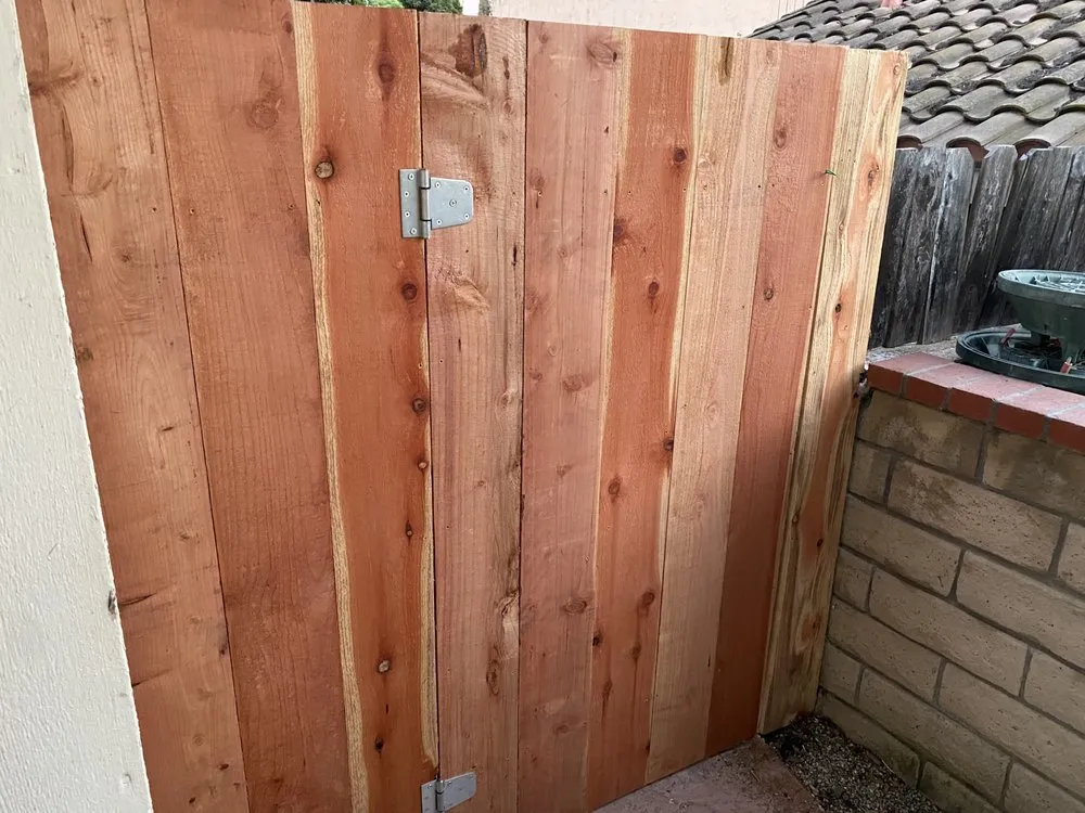 Slide of Lucke Handyman