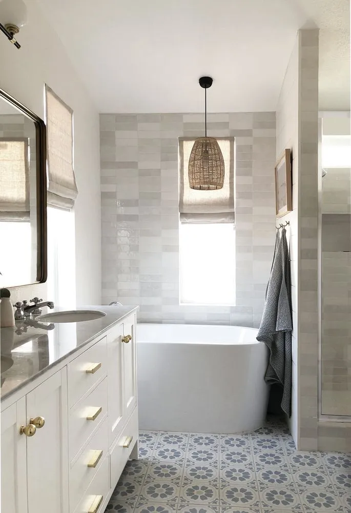 Slide of Lucke Handyman