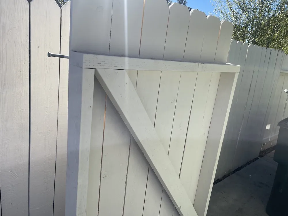 Slide of Lucke Handyman