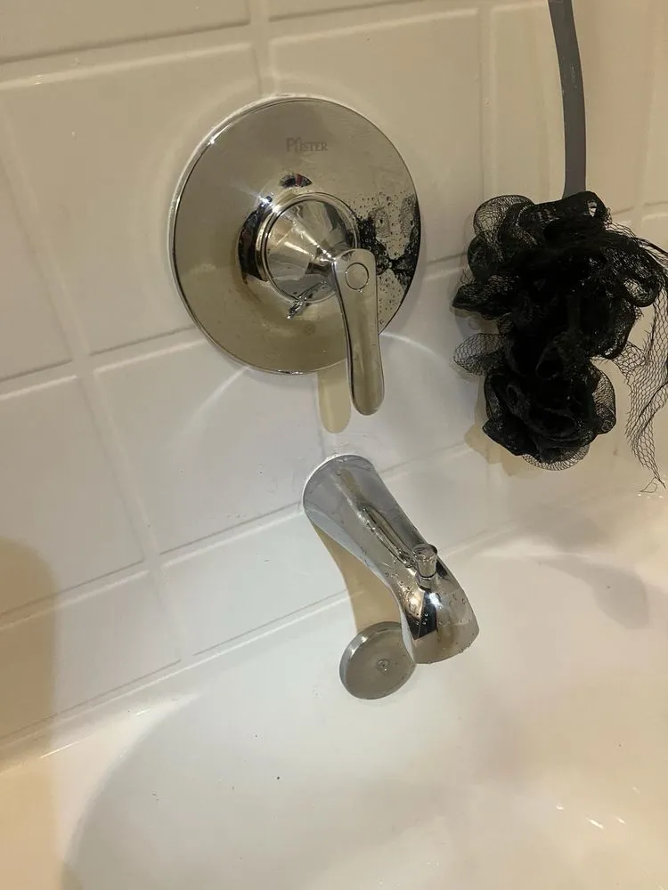 Slide of Lucky Plumbing and Rooter