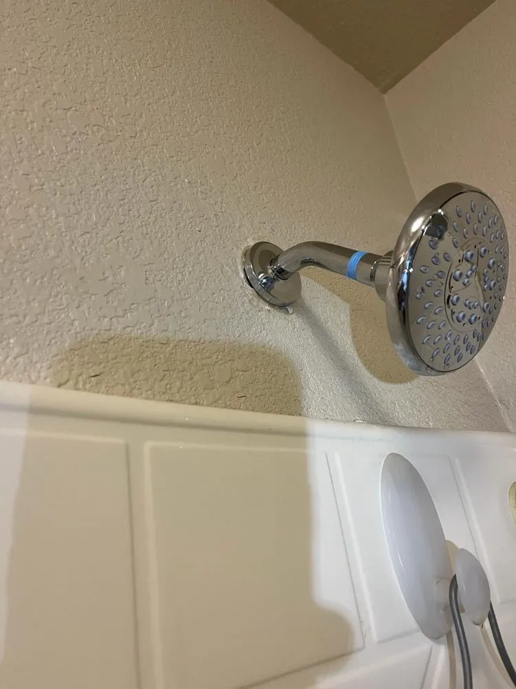 Slide of Lucky Plumbing and Rooter