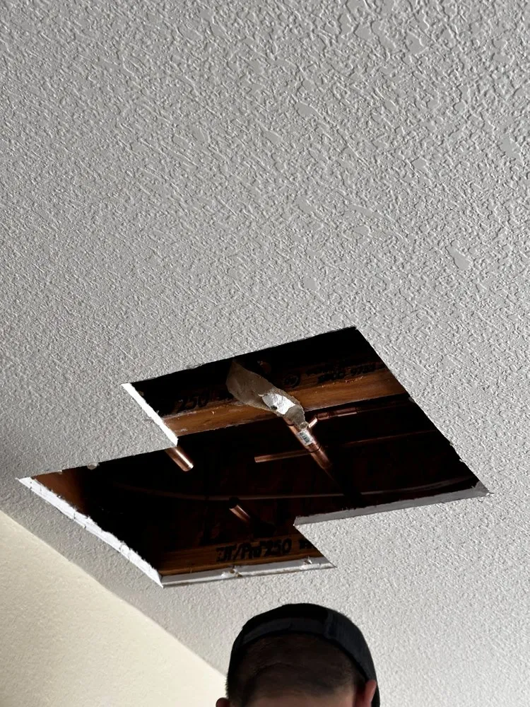 Slide of Lucky Plumbing and Rooter