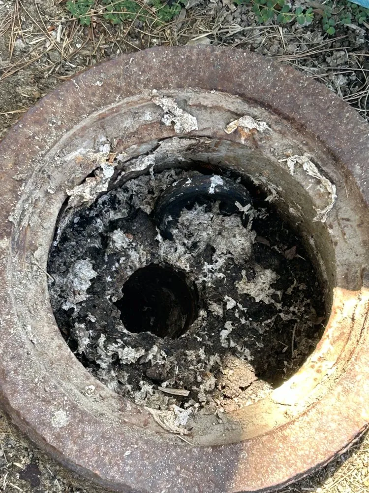 Slide of Lucky Plumbing and Rooter