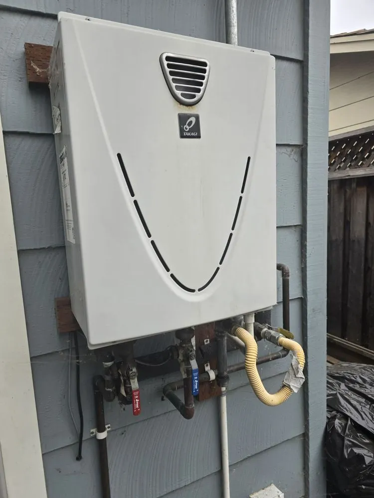 Slide of Lucky Rooter & Plumbing