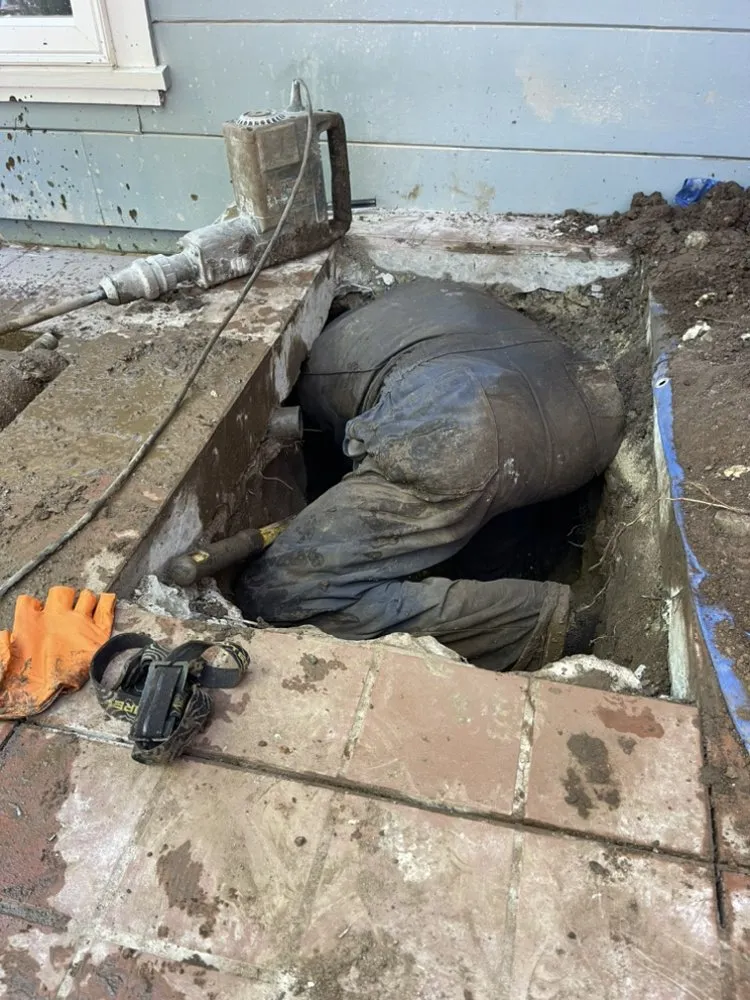 Slide of Lucky Rooter & Plumbing