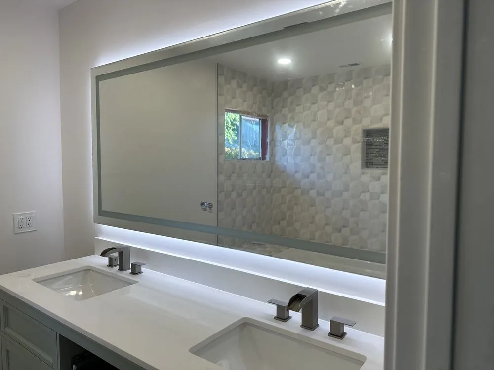 Slide of Lugo’s Handyman