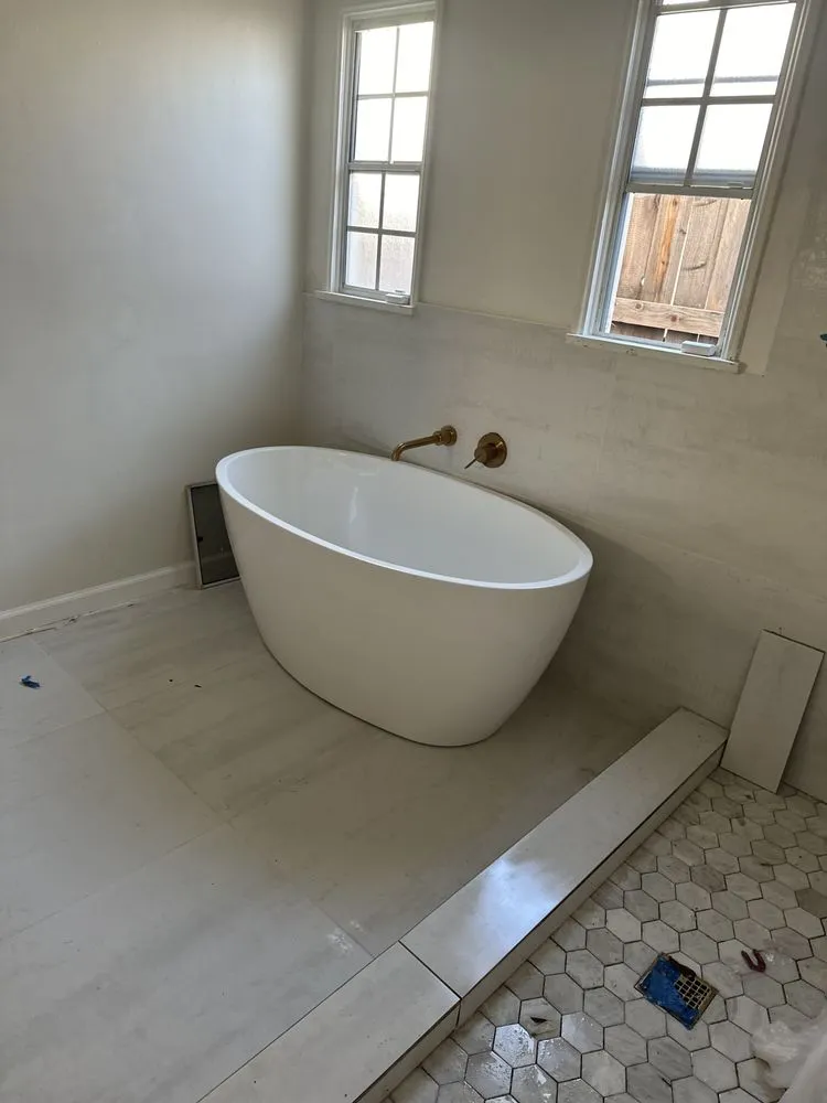 Slide of Lugo’s Handyman