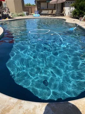 Luis & Christine Gomez Logo