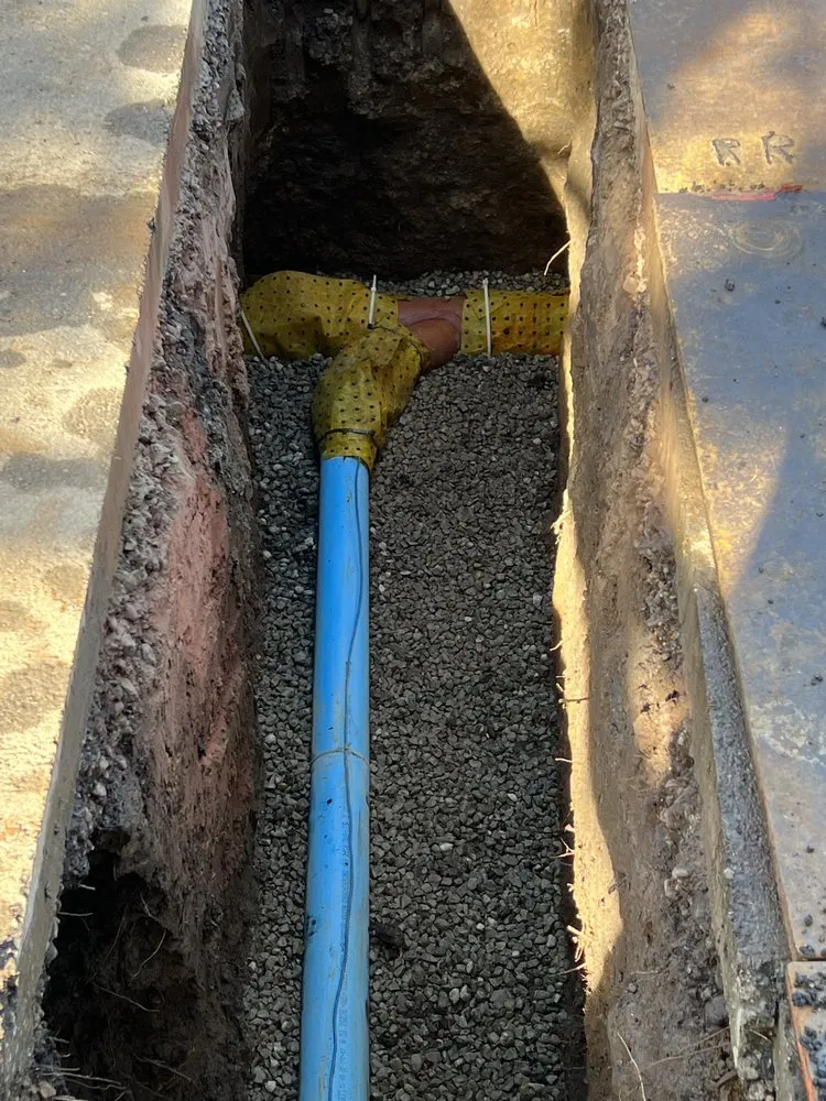 Slide of Luis Mendoza Plumbing and Rooter