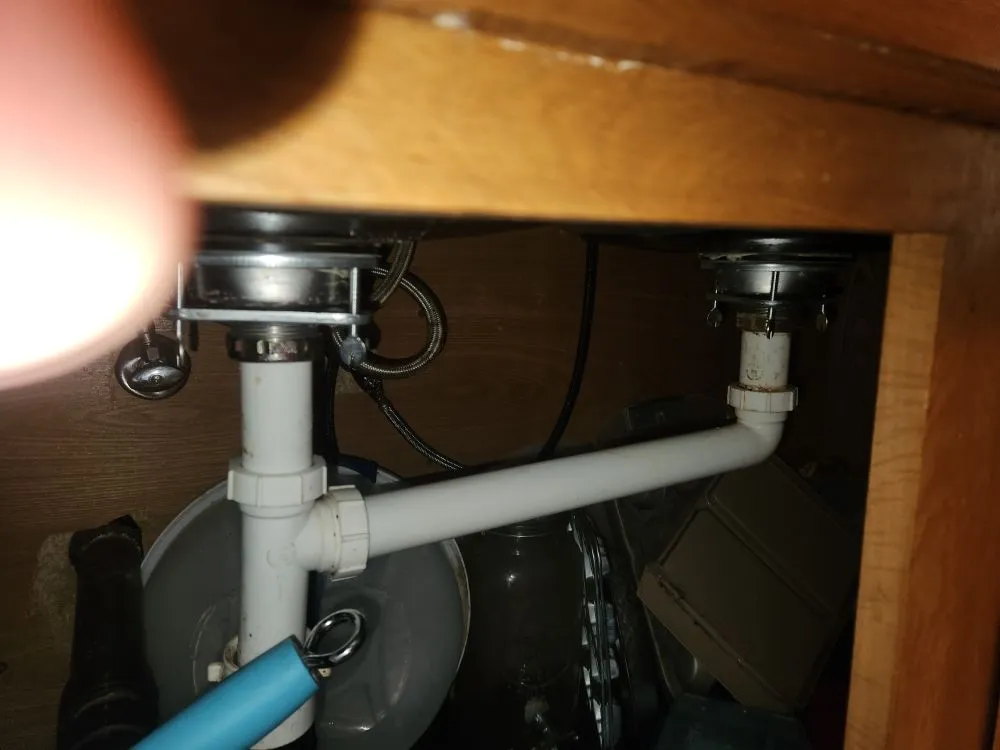 Slide of Luis Plumbing Solutions