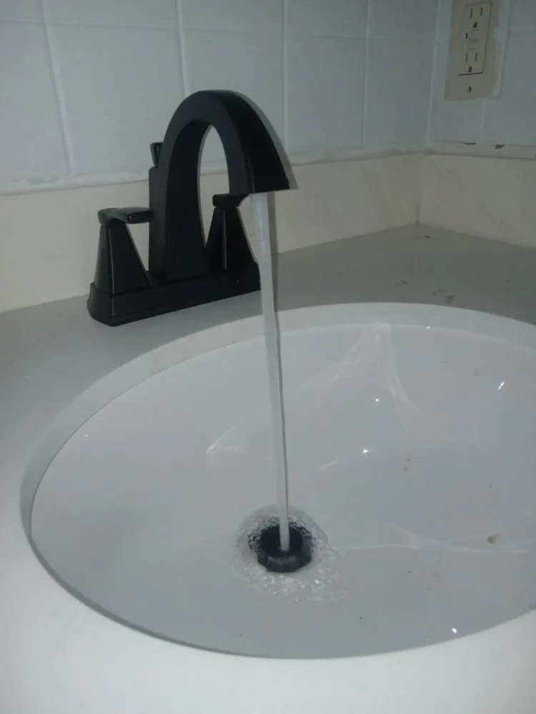 Slide of Luis Plumbing Solutions