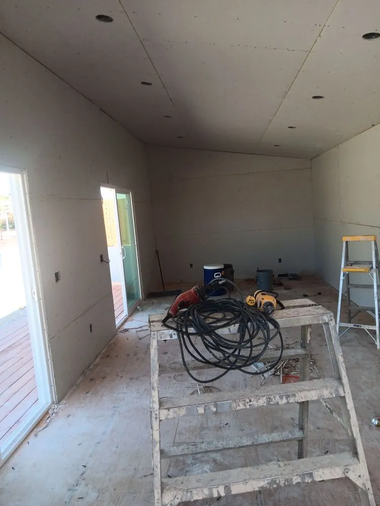 Slide of Luis Rangel