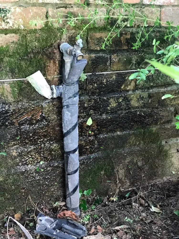 Slide of Luis Your Plumber