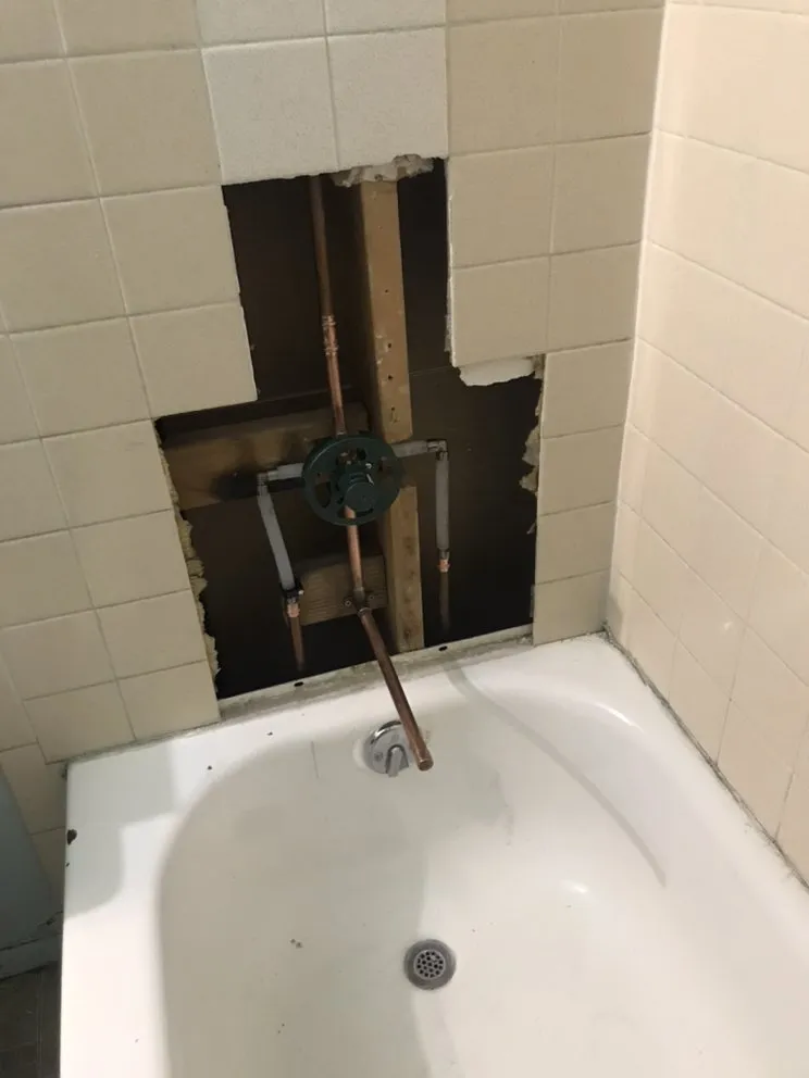 Slide of Lujan Plumbing Services and Installations