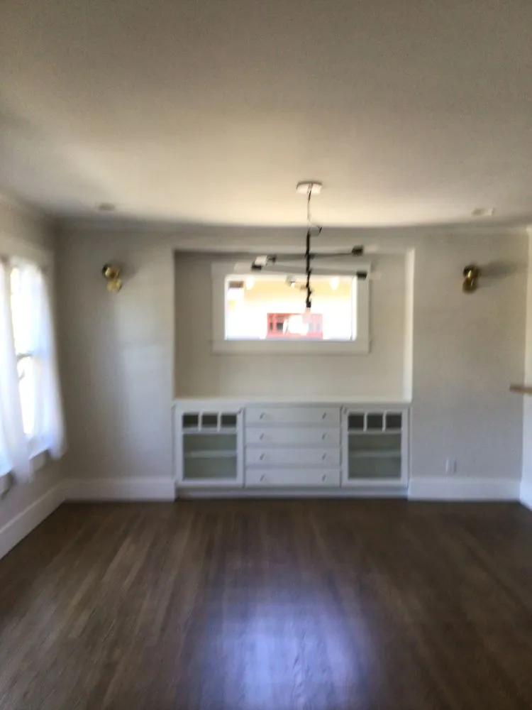 Slide of Luna Handyman