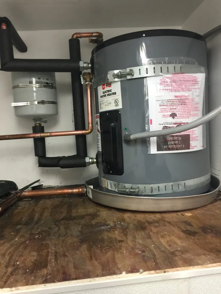 Slide of Luna Plumbing