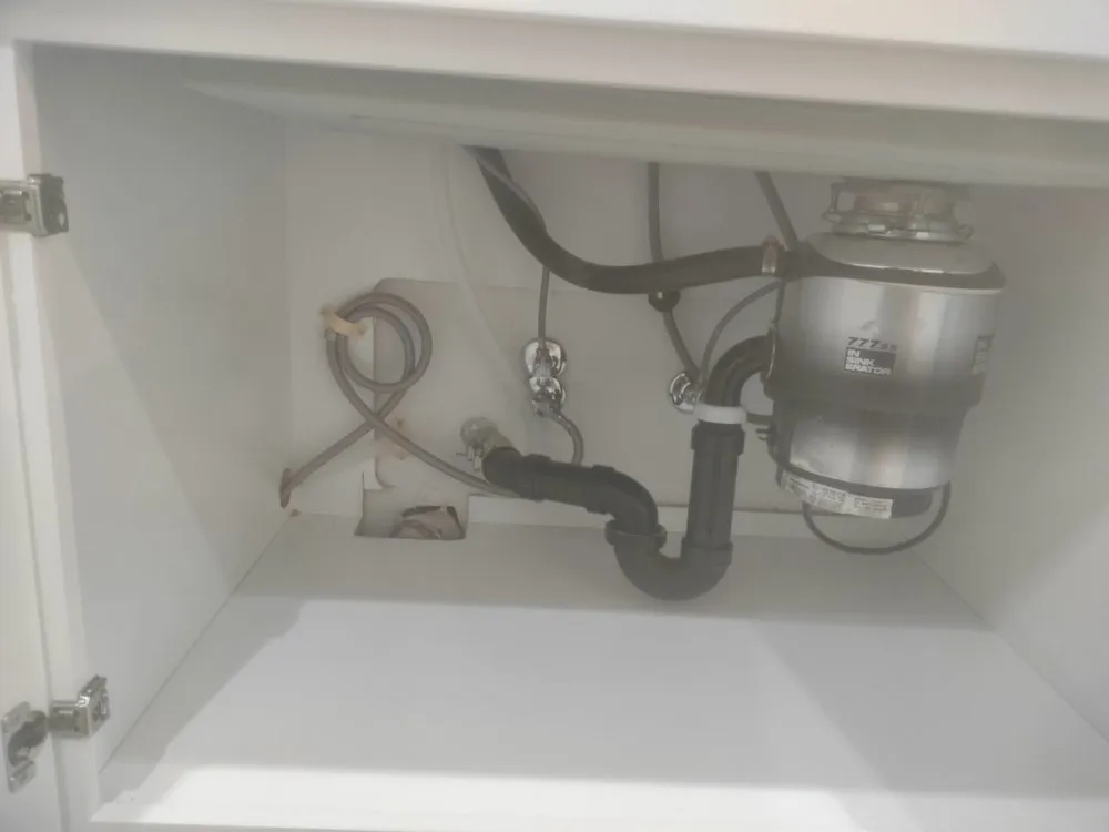 Professional pipe repair service in Los Angeles, CA - Lux plumbing