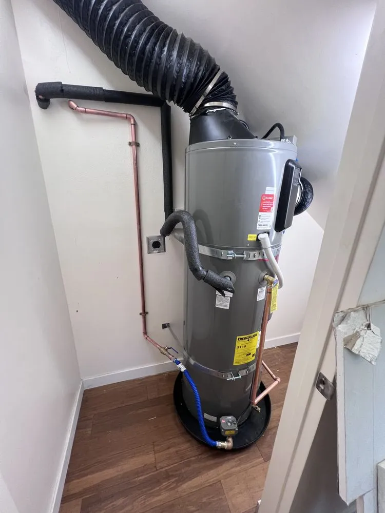 Slide of Lux Plumbing Services