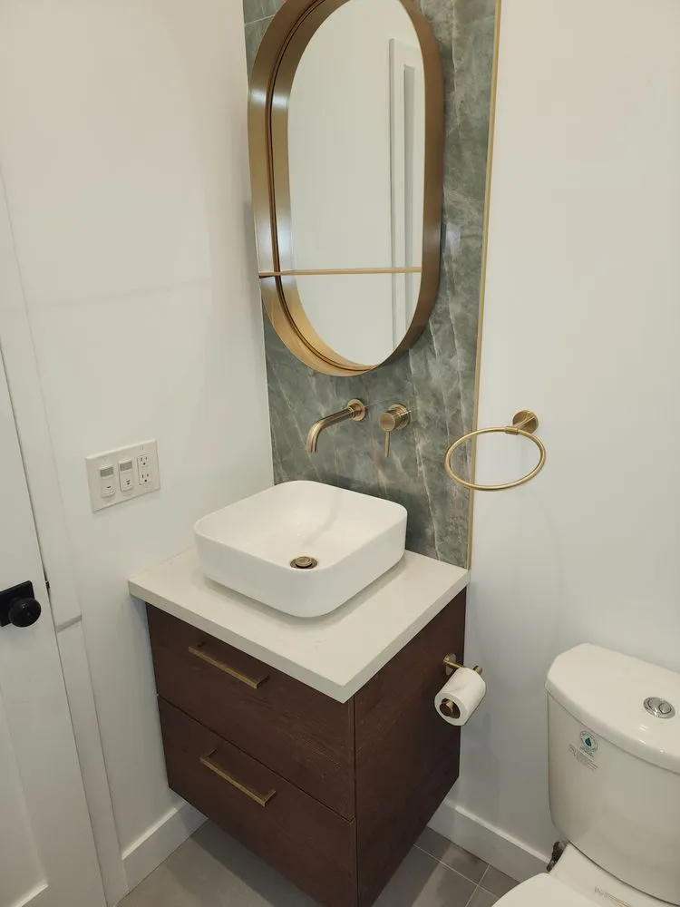 Slide of Luxebury Services