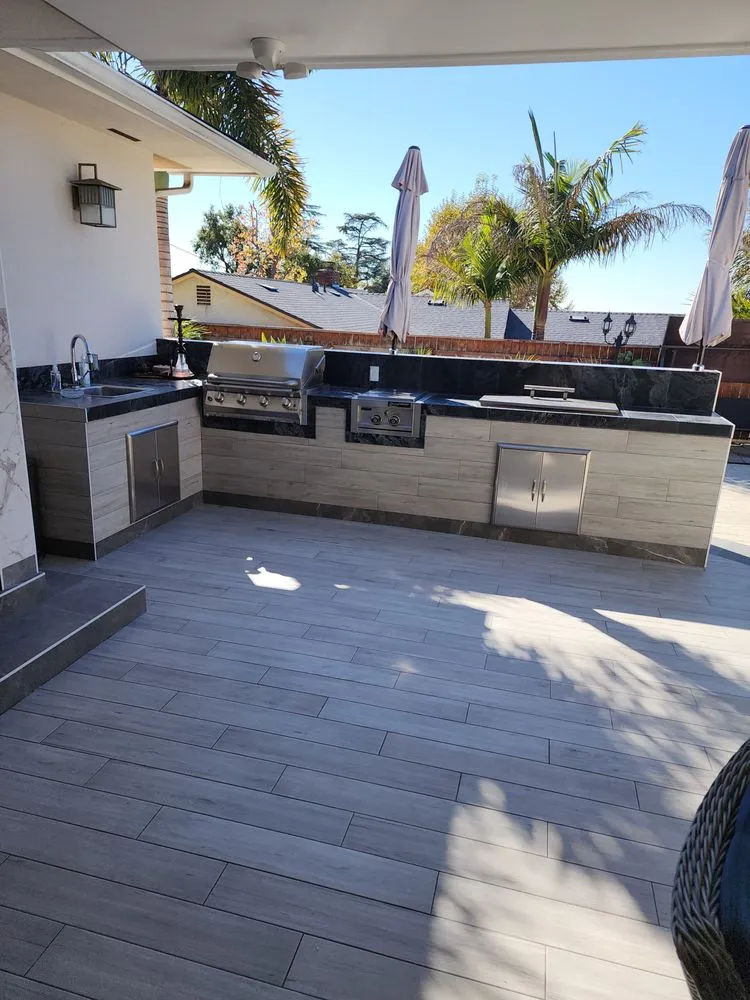 Slide of Luxebury Services