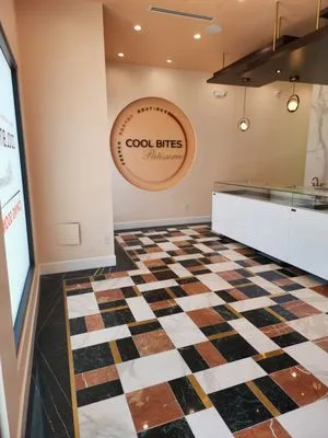 Luxebury Services Logo