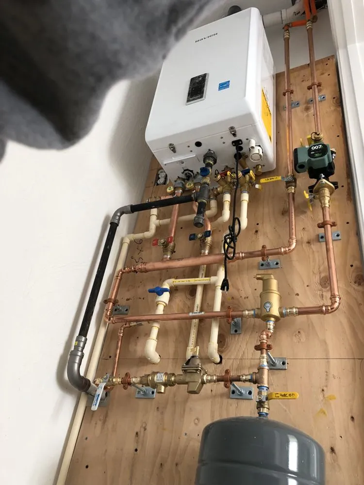 Emergency water heater service service in Malden, MA - LV Plumber And Heating