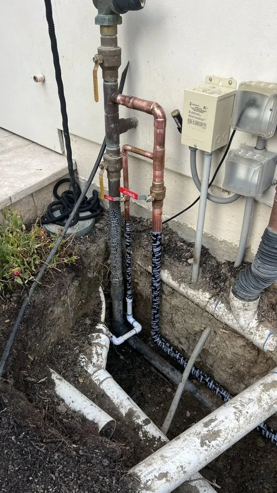 Slide of Álvarez Plumbing