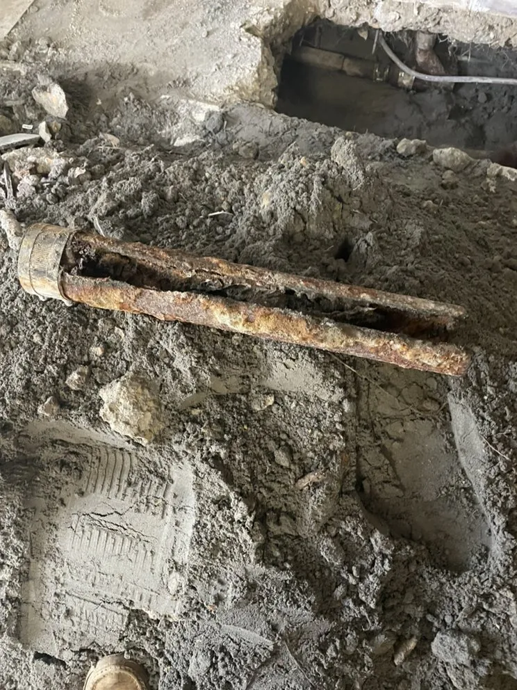 Slide of Lyle's Plumbing Service