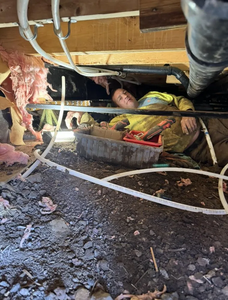 Slide of Lynlee Plumbing