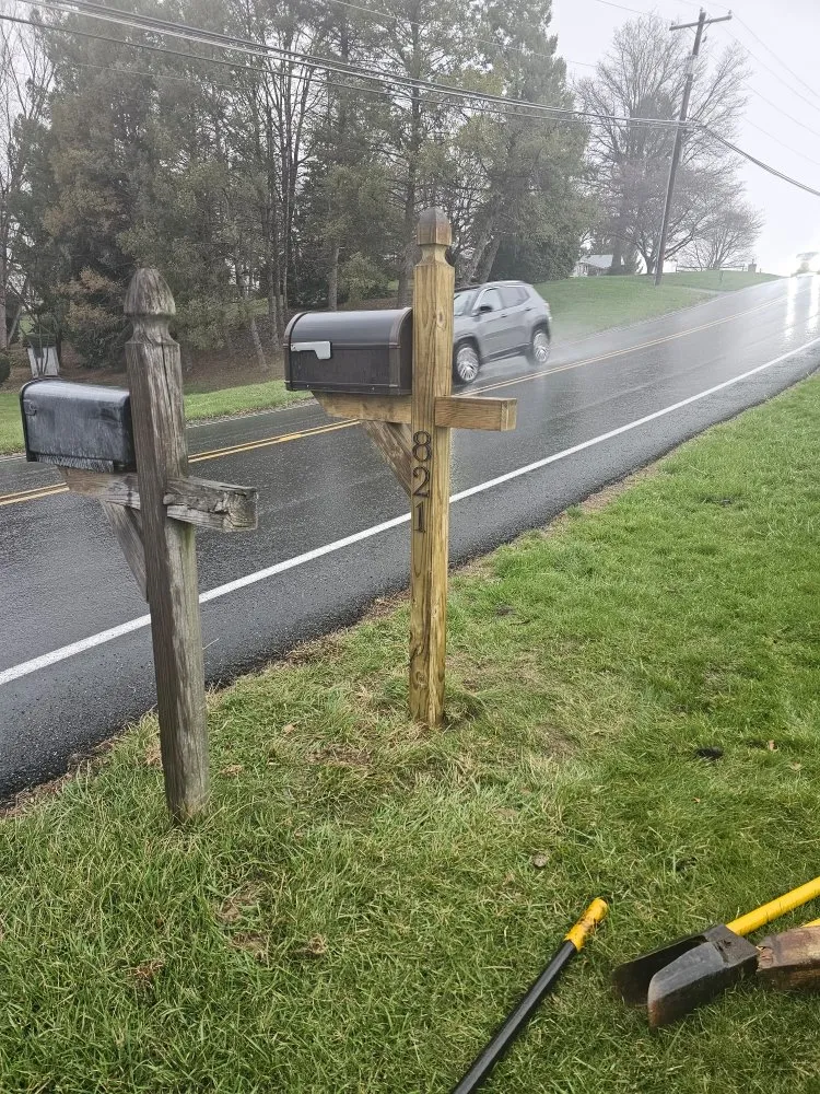 Slide of Lynn's Handyman Services