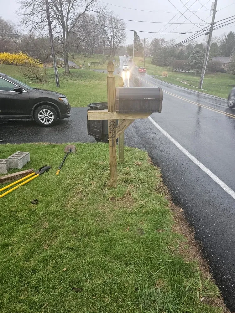 Slide of Lynn's Handyman Services