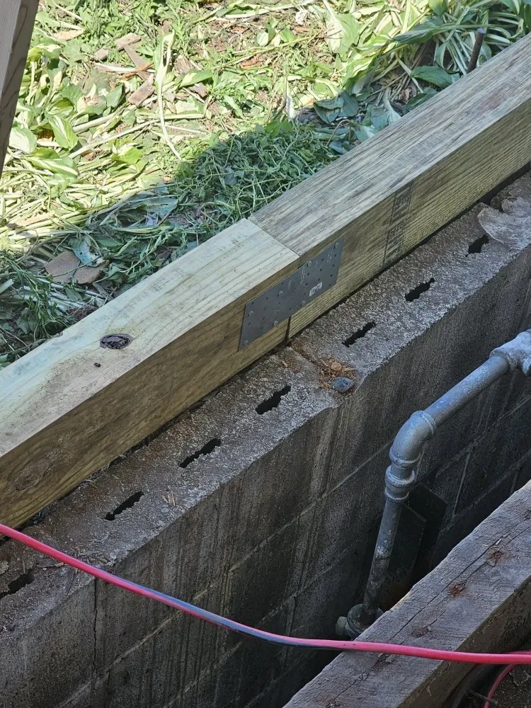 Slide of Lynn's Handyman Services