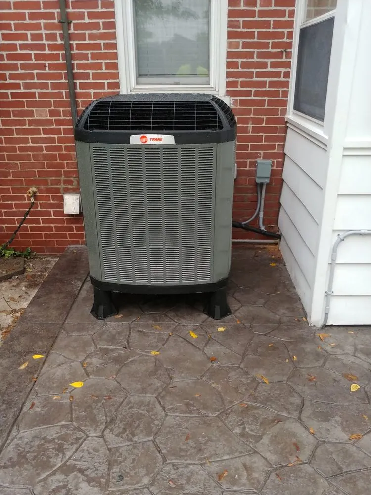 Slide of M & H Wingert Heating and Cooling