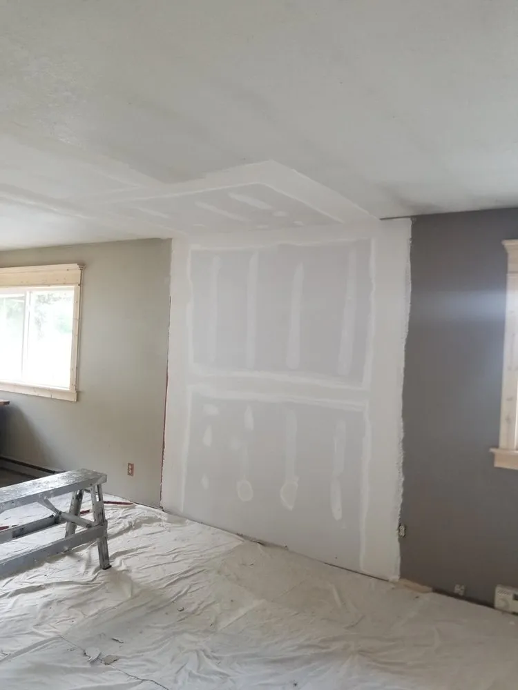 Slide of M & M Property Maintenance