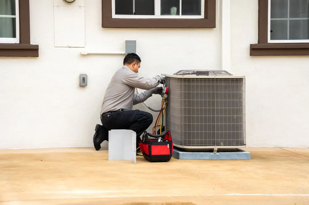 Slide of M and M Heating & Cooling, Plumbing & Electrical