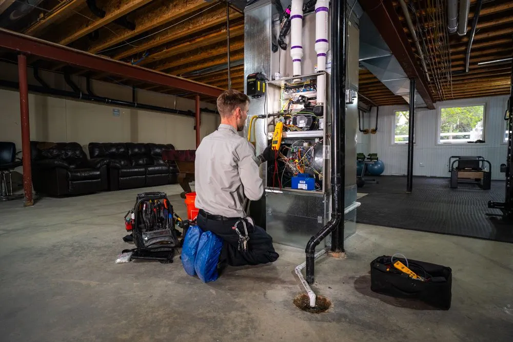 Slide of M and M Heating & Cooling, Plumbing & Electrical